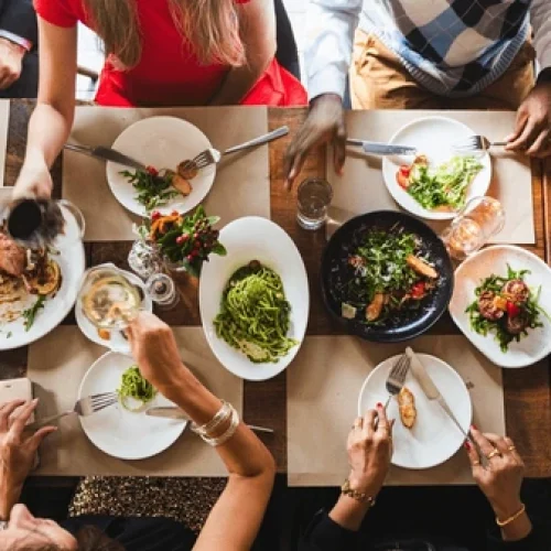 RESTAURANT PEOPLE Rird4oci8dnob474li03b47cjpep1qsfaowq8dg7t4